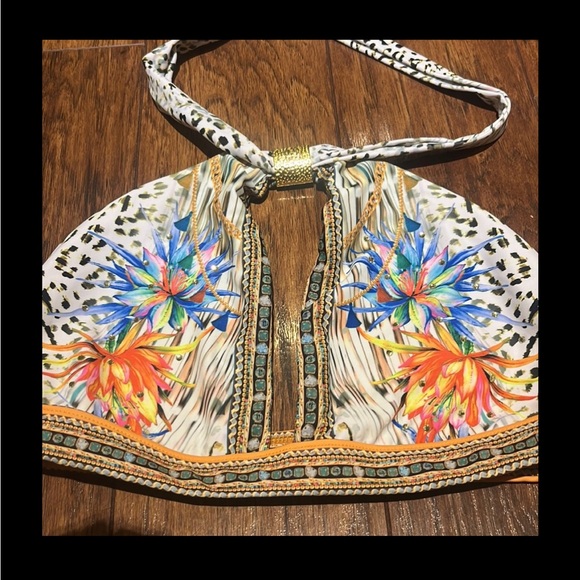 VENUS halter bikini - Picture 4 of 6